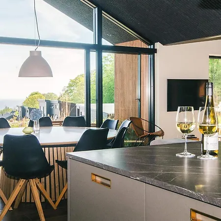 Сasa de vacaciones Panoramic Retreat With Pool - By Traum