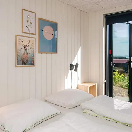 Сasa de vacaciones Panoramic Retreat With Pool - By Traum Sjolund